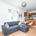 Spacious Family * Sobra