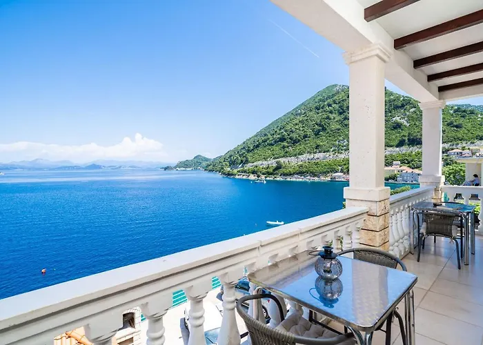 Διαμέρισμα Spacious Family *