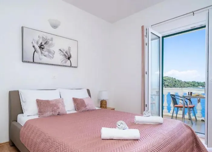 Διαμέρισμα Spacious Family Sobra